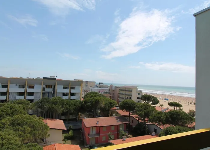 Flats Solarium